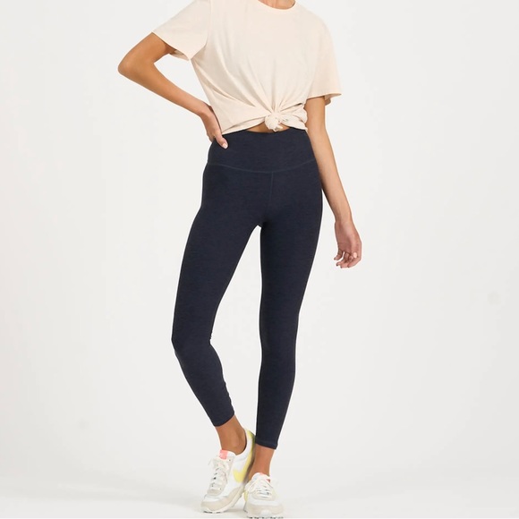 NWT Vuori Clean Elevation Legging - Midnight Heather - Picture 3 of 8